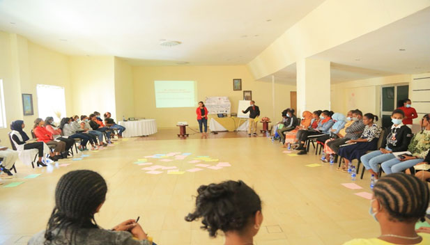Mobilize and render training to parents, religious leader, Girls and young women and role               models to take part in the process of GYW positive approach.